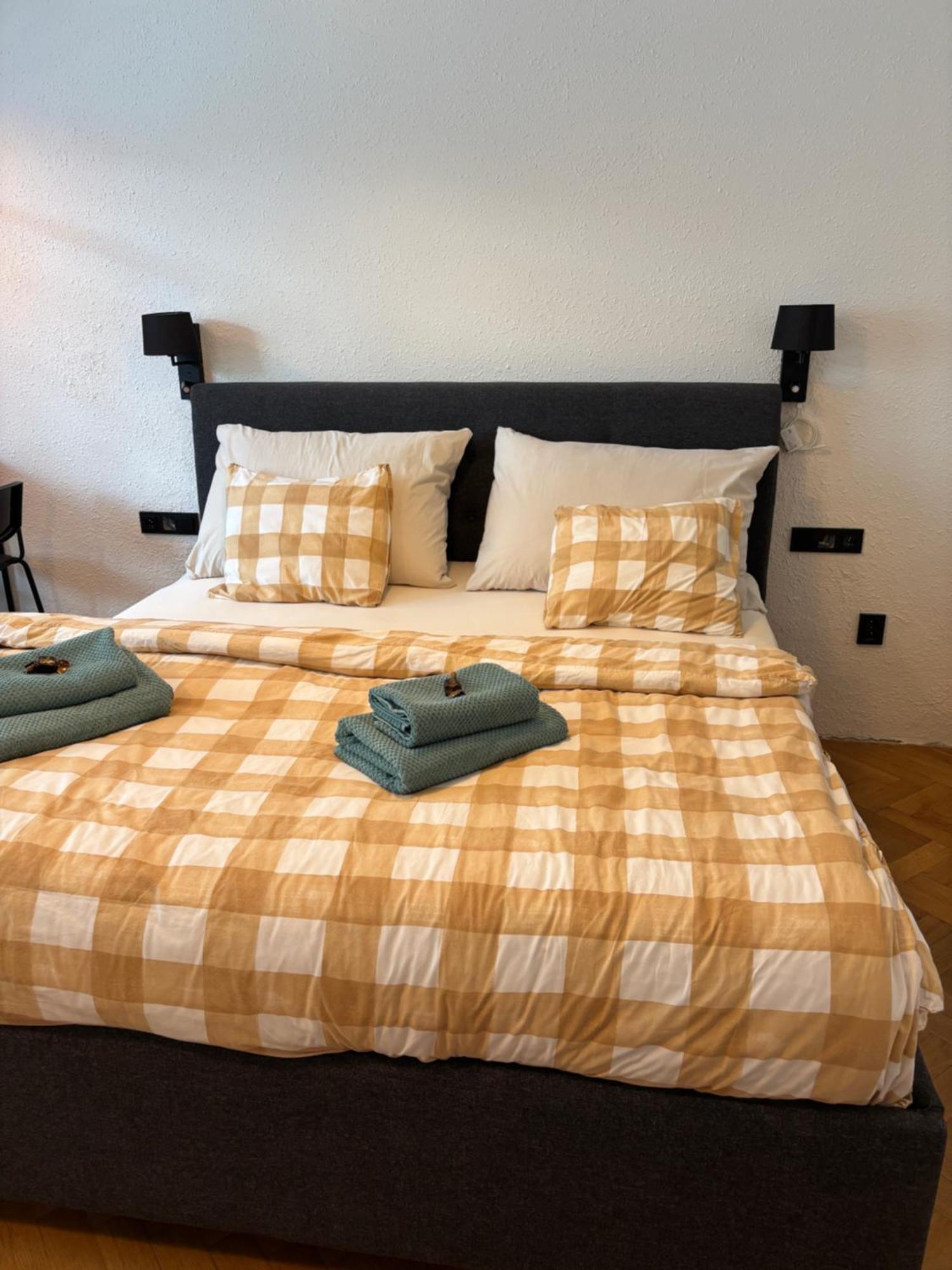 Studio Apartment Monte Bu Brno Exterior photo